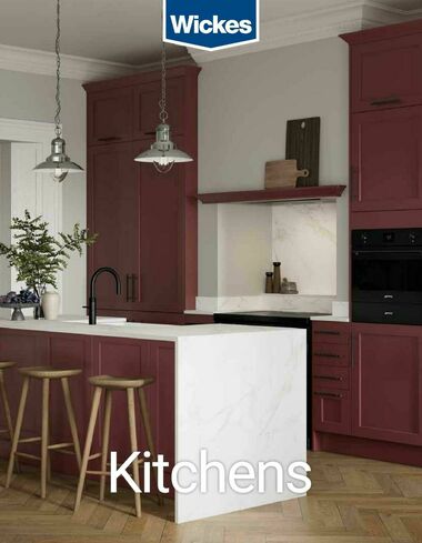 Wickes Bishops Stortford: Goodliffe Park, Stansted Road & Transport Guide